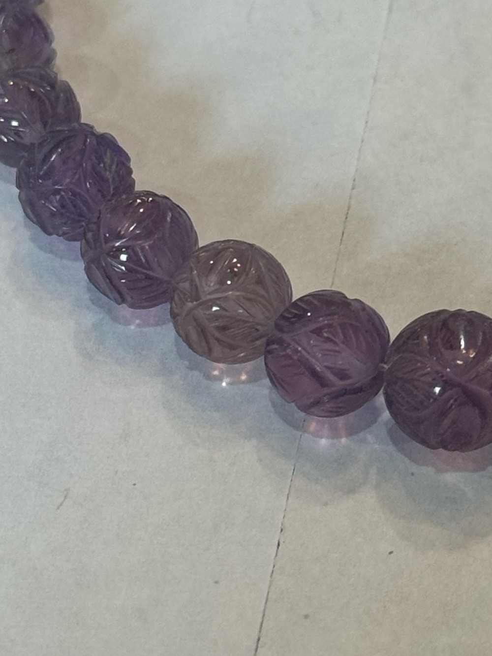 Leaf Engraved Purple Amethyst Necklace - Picture 4 of 8
